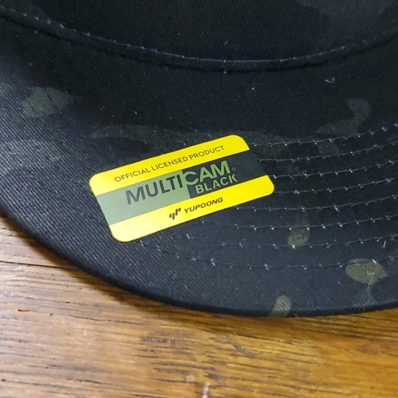 YUPOONG, NWT, MULTCAM, ARID, SNAPBACK, TRU… - Picture 5 of 6